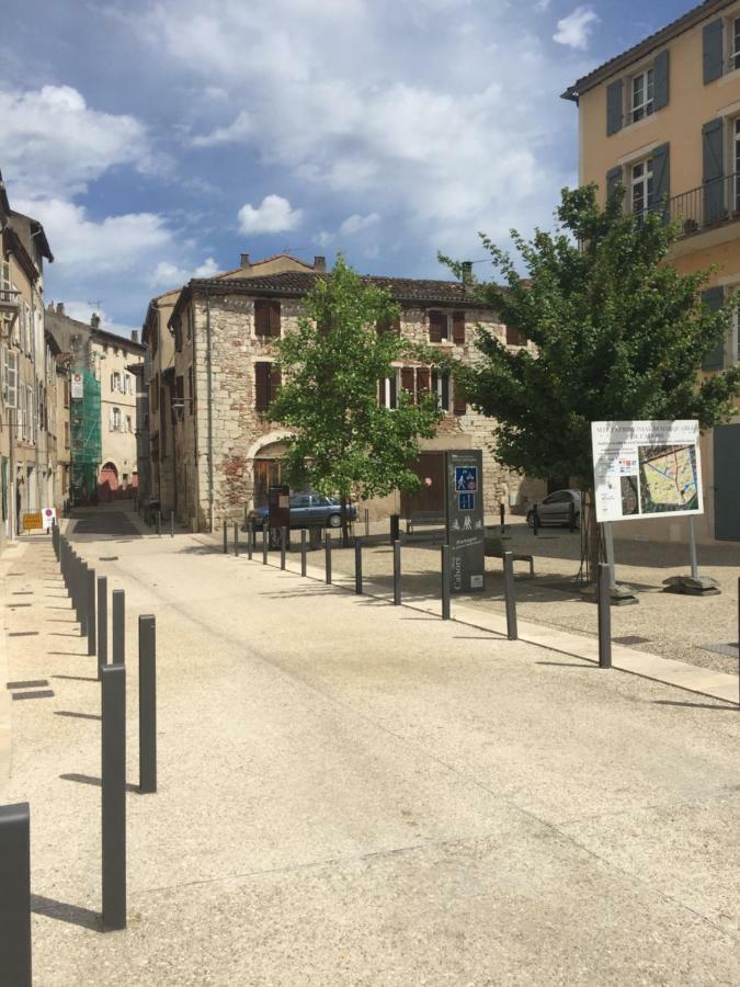 Duplex 70 M2 Balcon Coeur Historique Cahors Leilighet Eksteriør bilde
